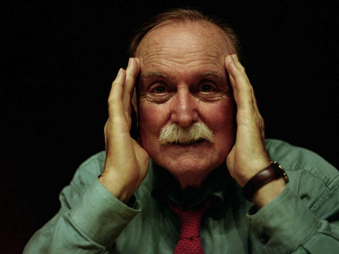 2022-05-07 – Alvin Lucier